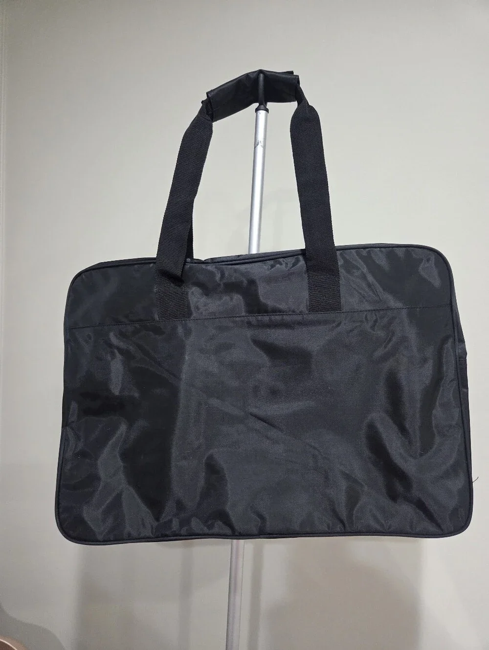 NWOT Calvin Klein Black Travel Tote Bag With Shoulder Strap